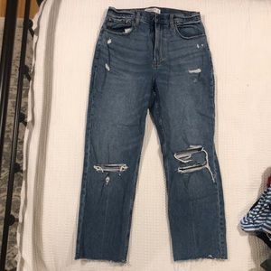 Abercrombie Curve Love Ultra High Rise Ankle Straight Jeans 29